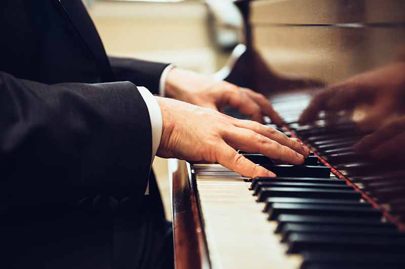 Famous Pianists: The Best Pianists of All time