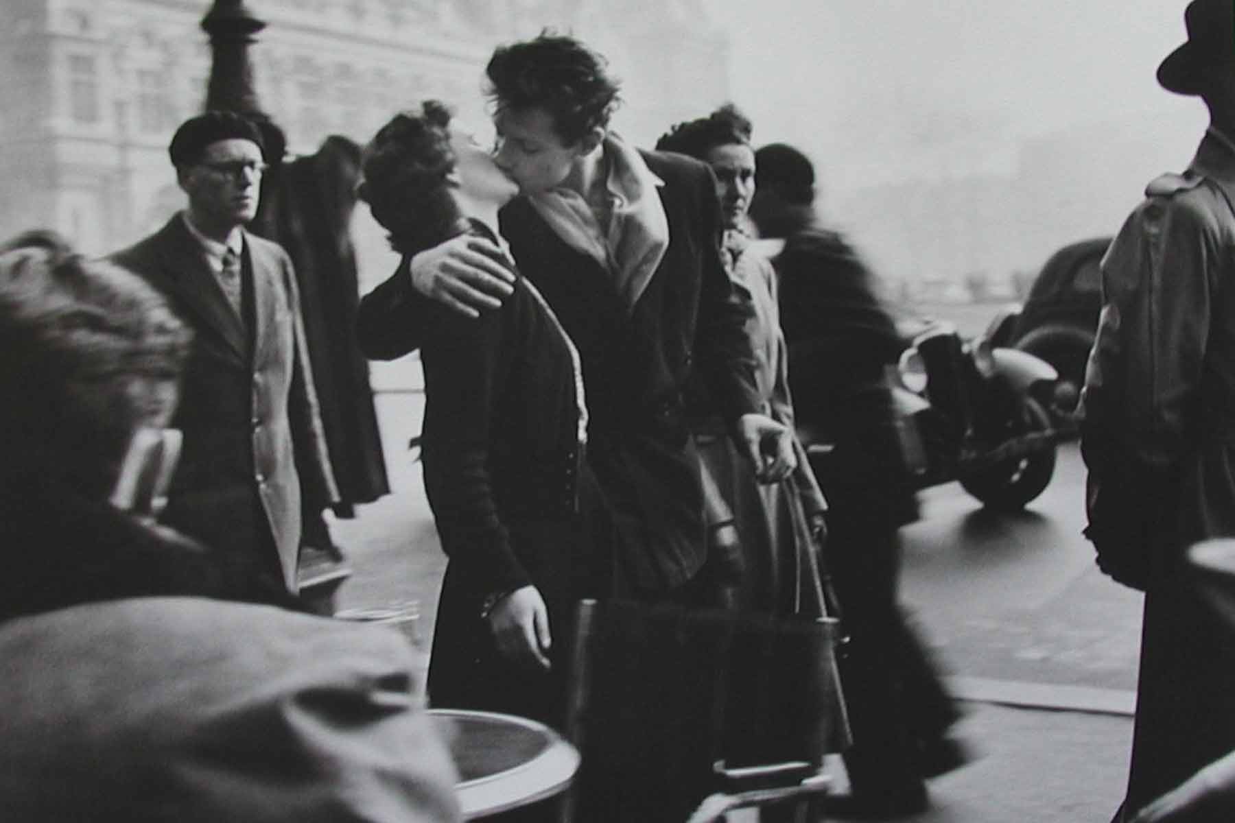The Kiss by the Hôtel de Ville by Robert Doisneau (1950)